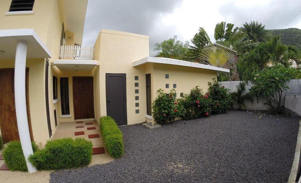 Villa Des Frangipanes La Gaulette Exterior foto